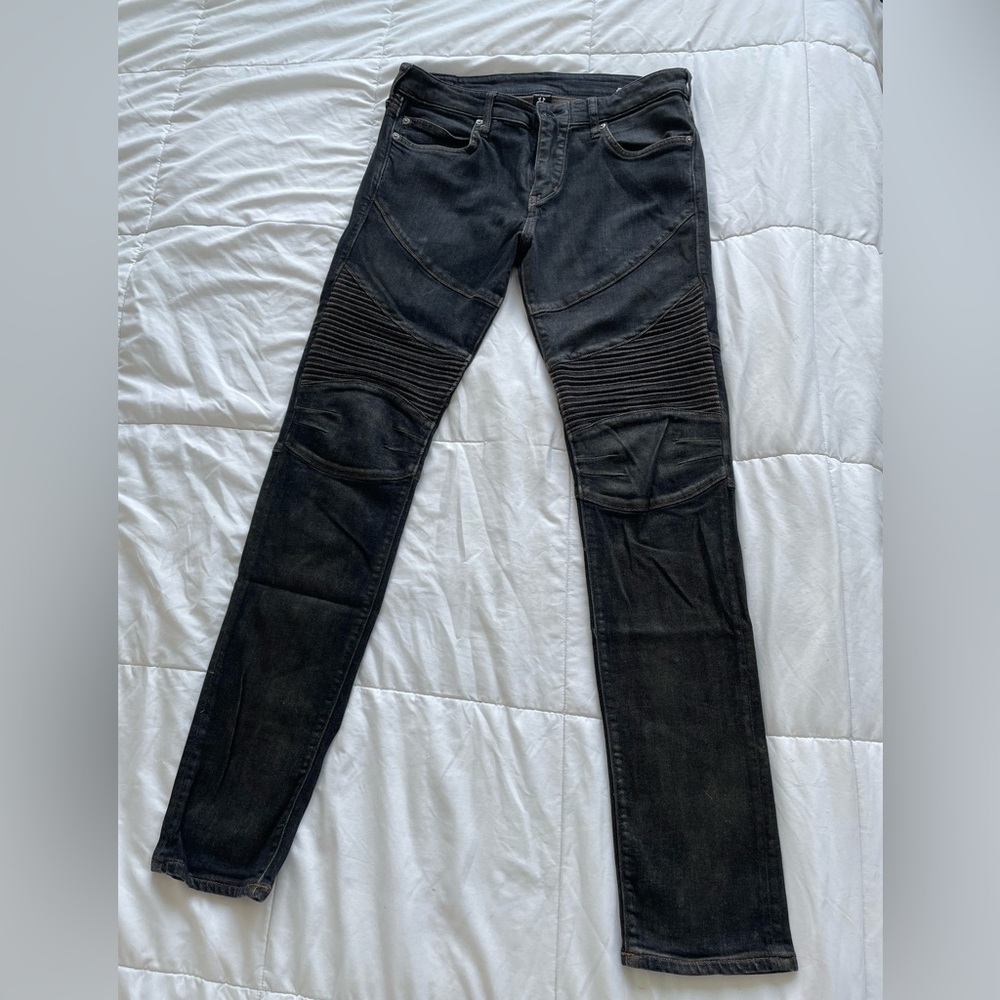Men’s True Religion jeans